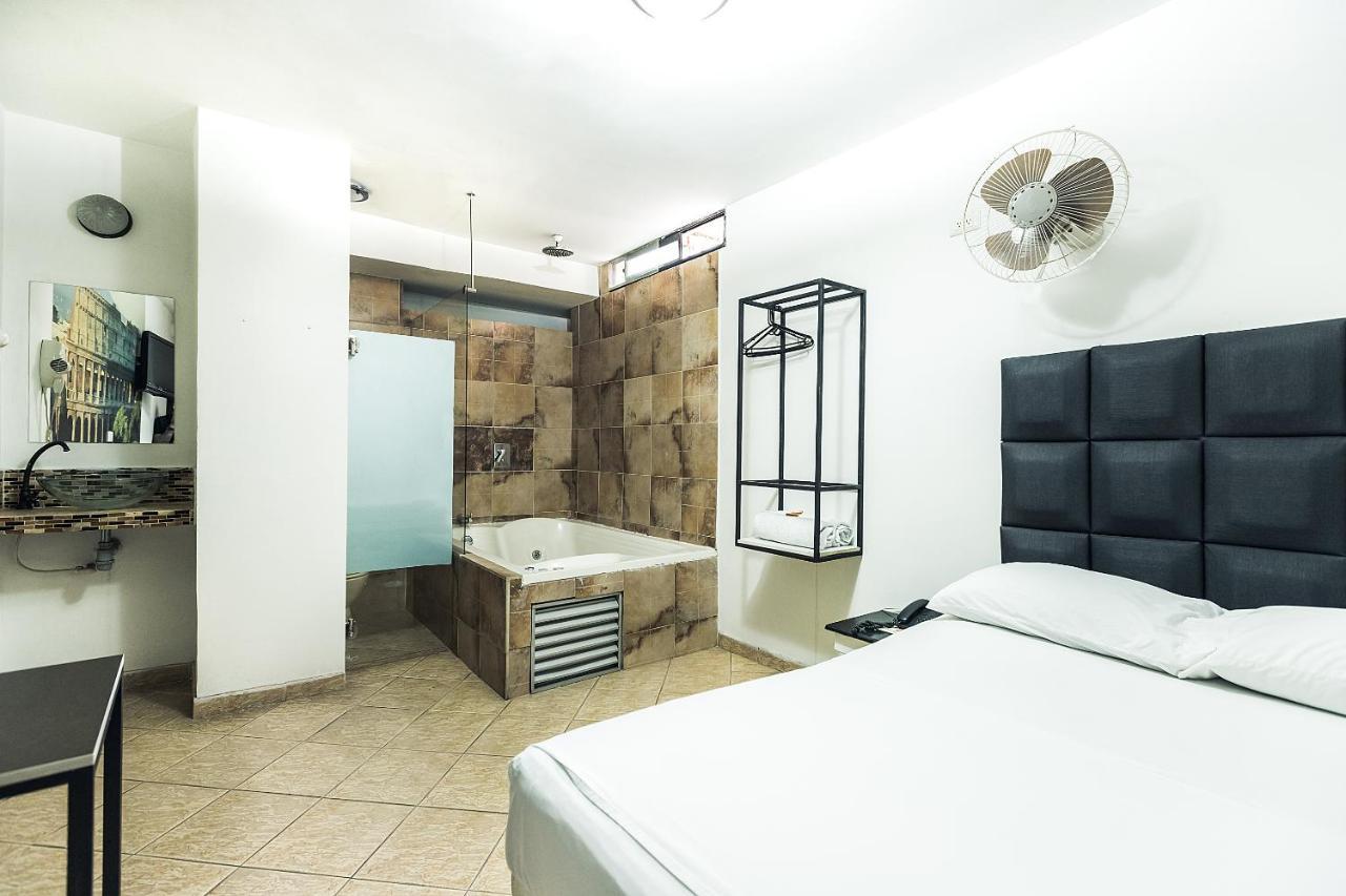 Hotel Natural Медельин Экстерьер фото